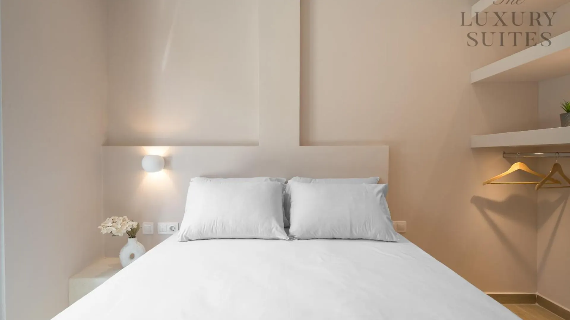 Aelia Jacuzzi Suite, The Luxury Suites Thessaloníki